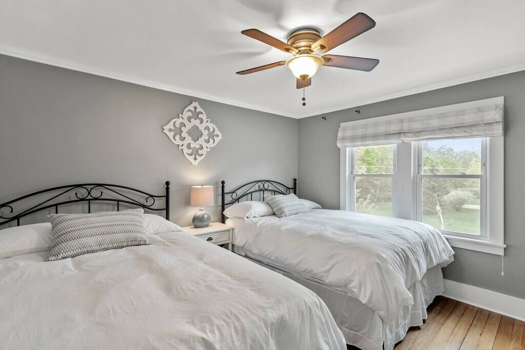 Photo of Bedroom in Lake Geneva