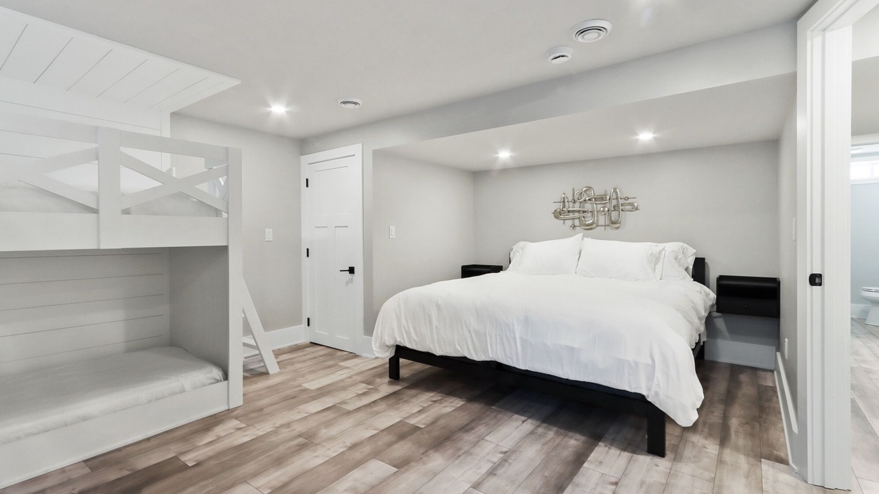 Photo of Bedroom in Lake Geneva