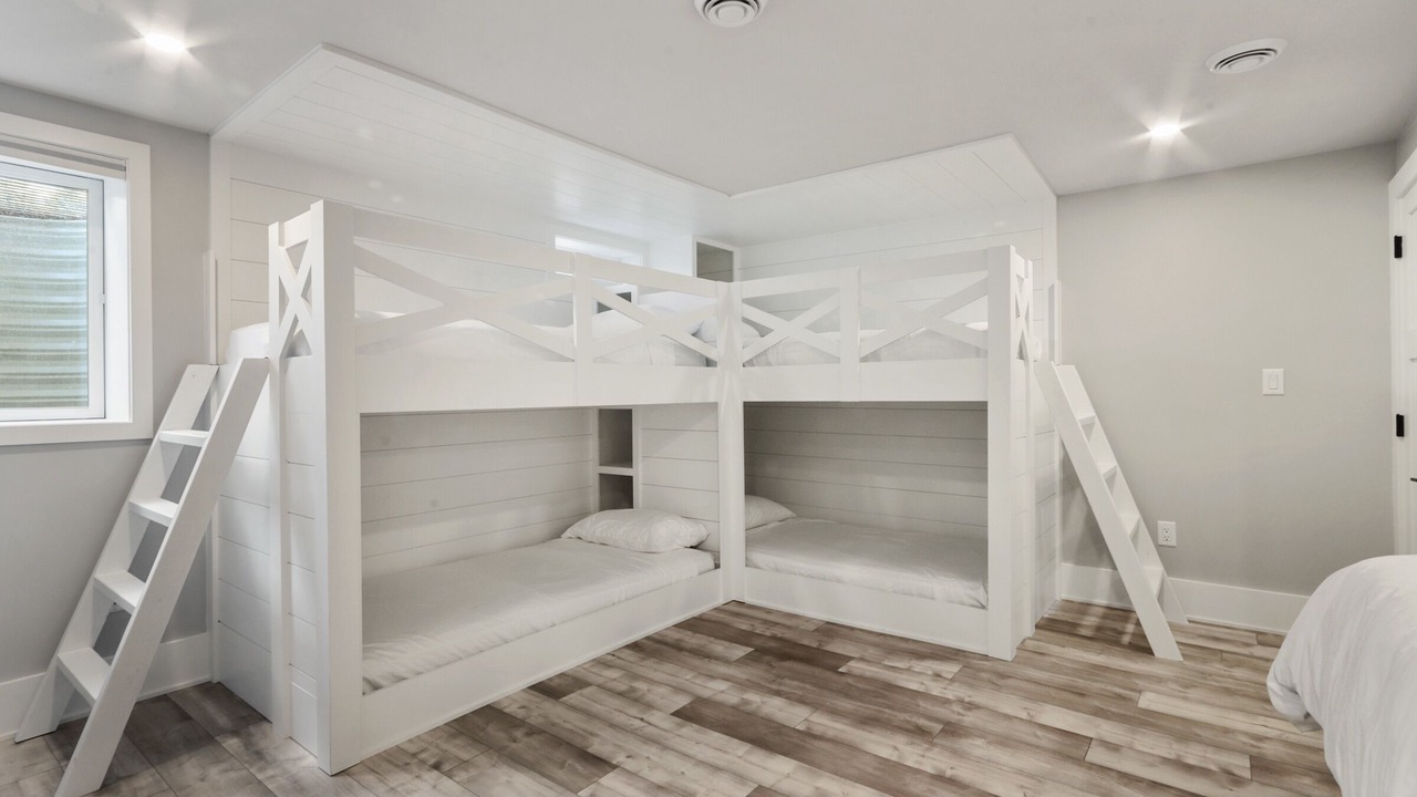 Photo of Bedroom in Lake Geneva