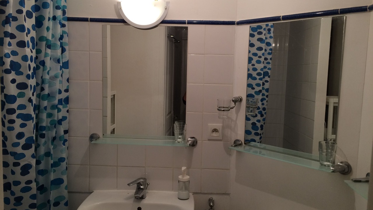 Photo of Bathroom in Blere
