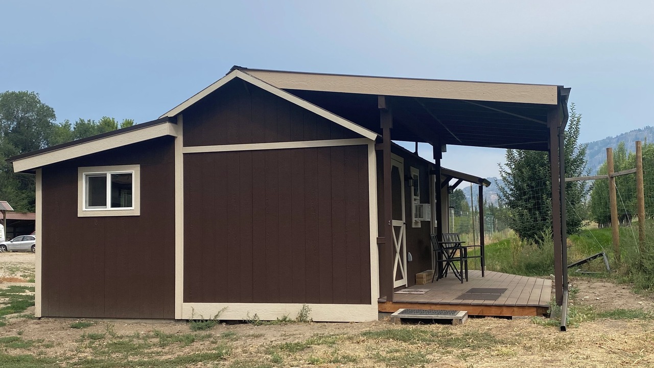 Photo of Bathroom in Oroville