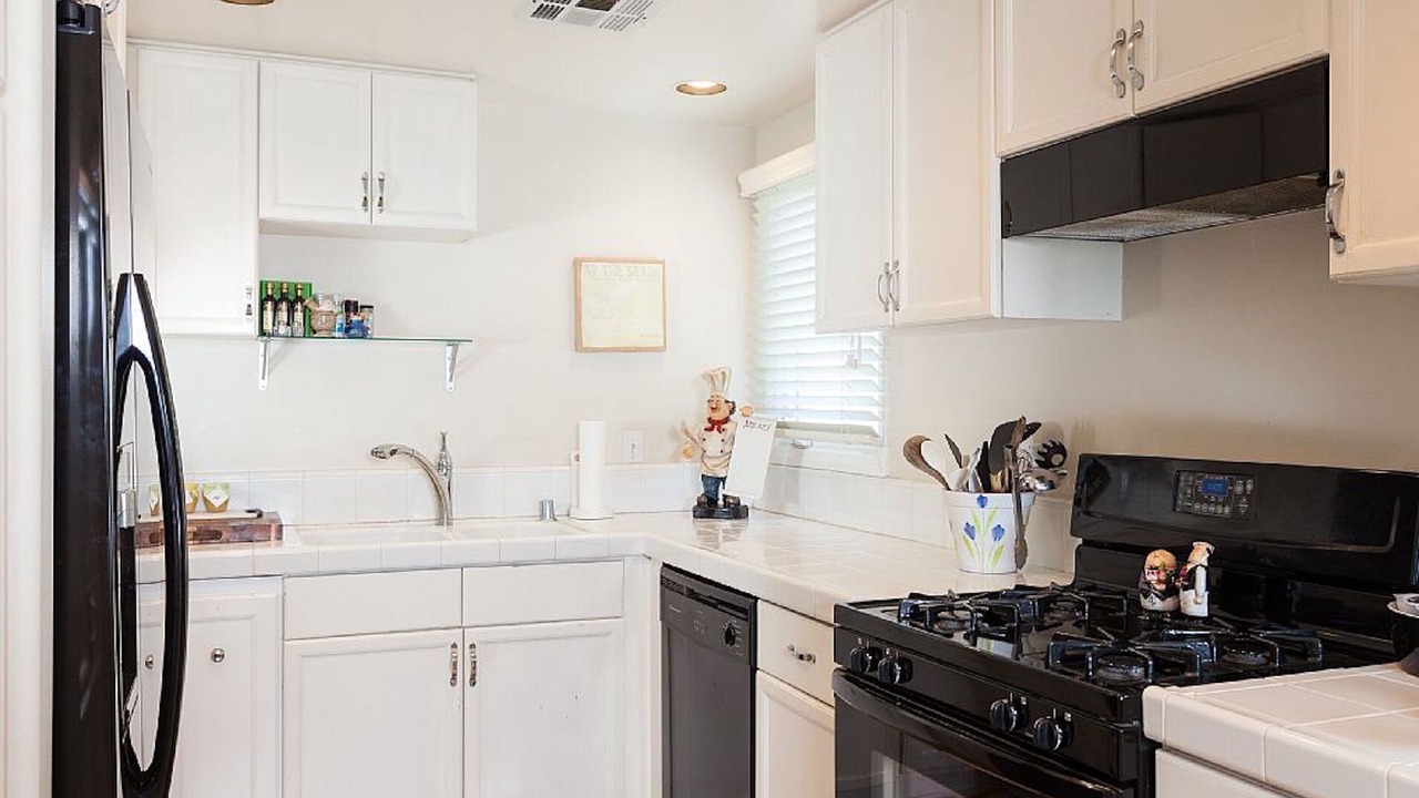 Photo of Kitchen in Corona del Mar
