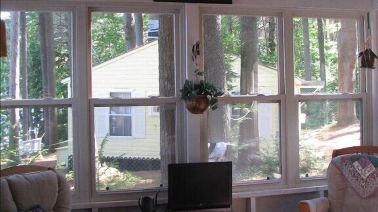 Photo of Livingroom in Hartford