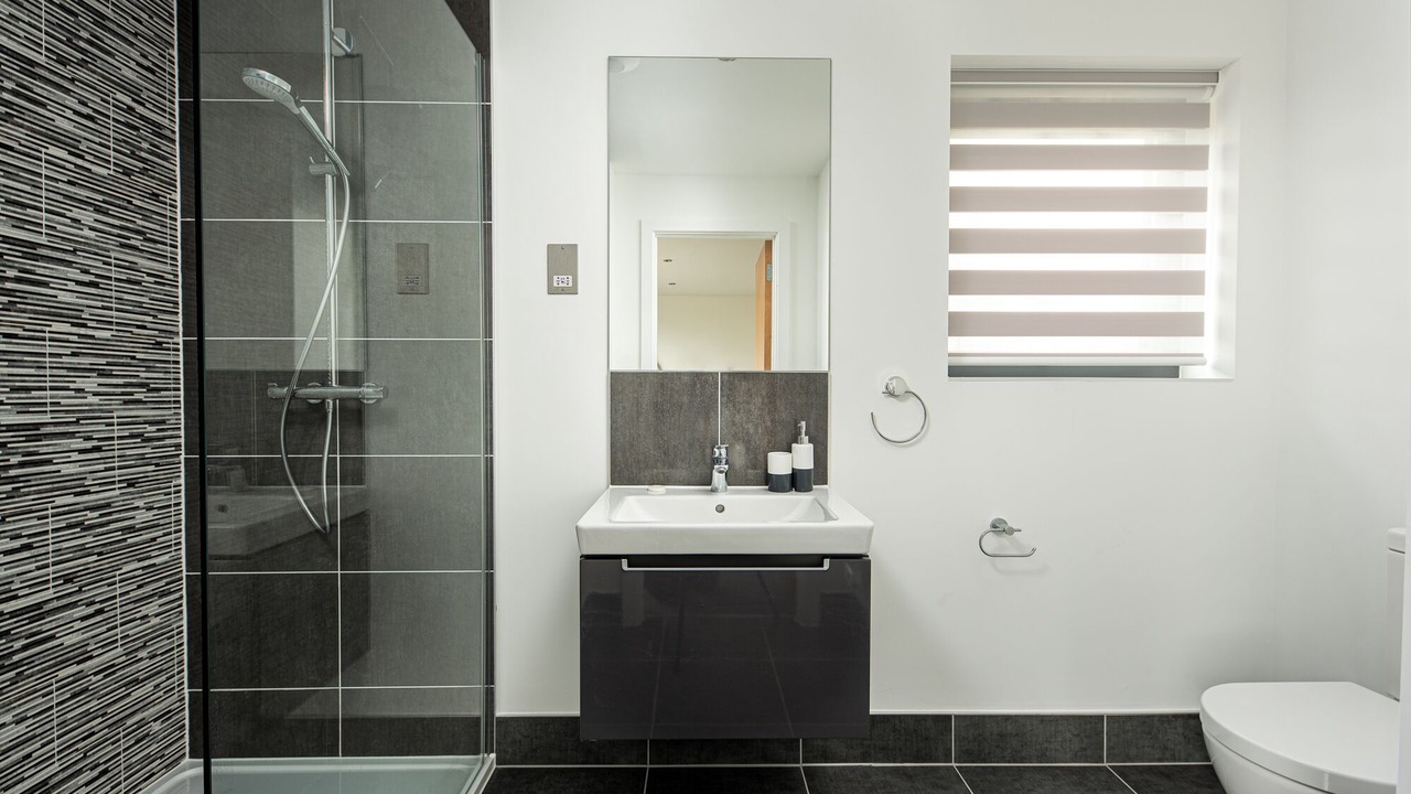 Photo of Bathroom in Holworth