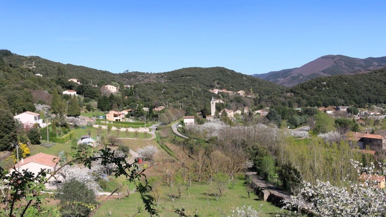 Photo of Outdoor in Premian