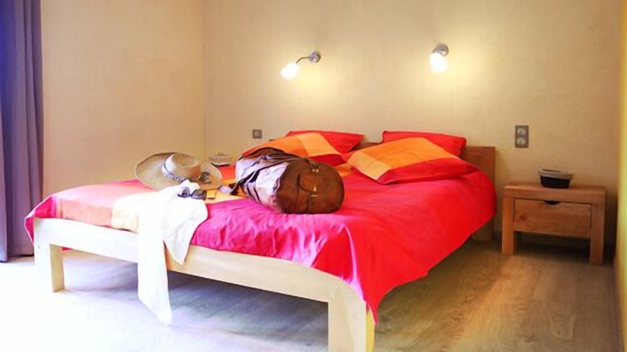 Photo of Bedroom in Premian