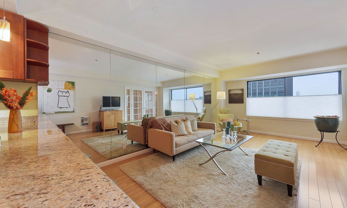 Photo of Livingroom in Civic Center