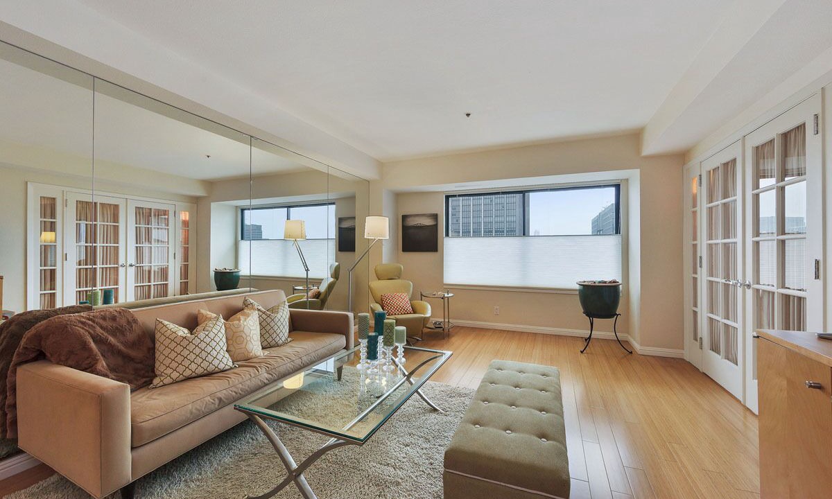 Photo of Livingroom in Civic Center