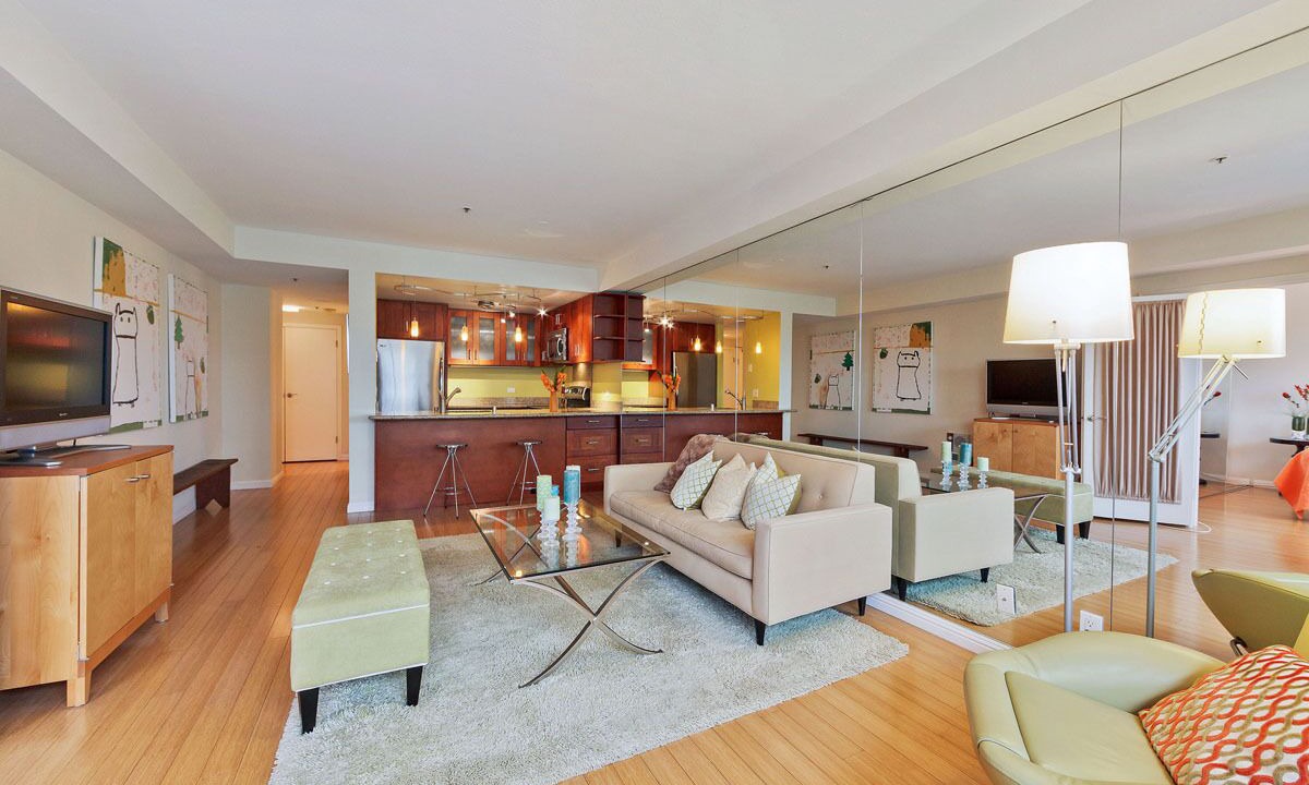 Photo of Livingroom in Civic Center