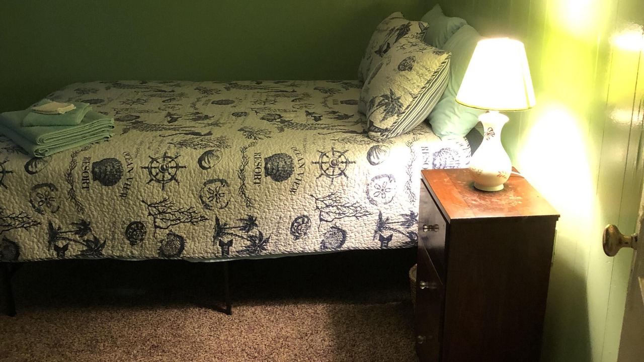 Photo of Bedroom in Cottage Line
