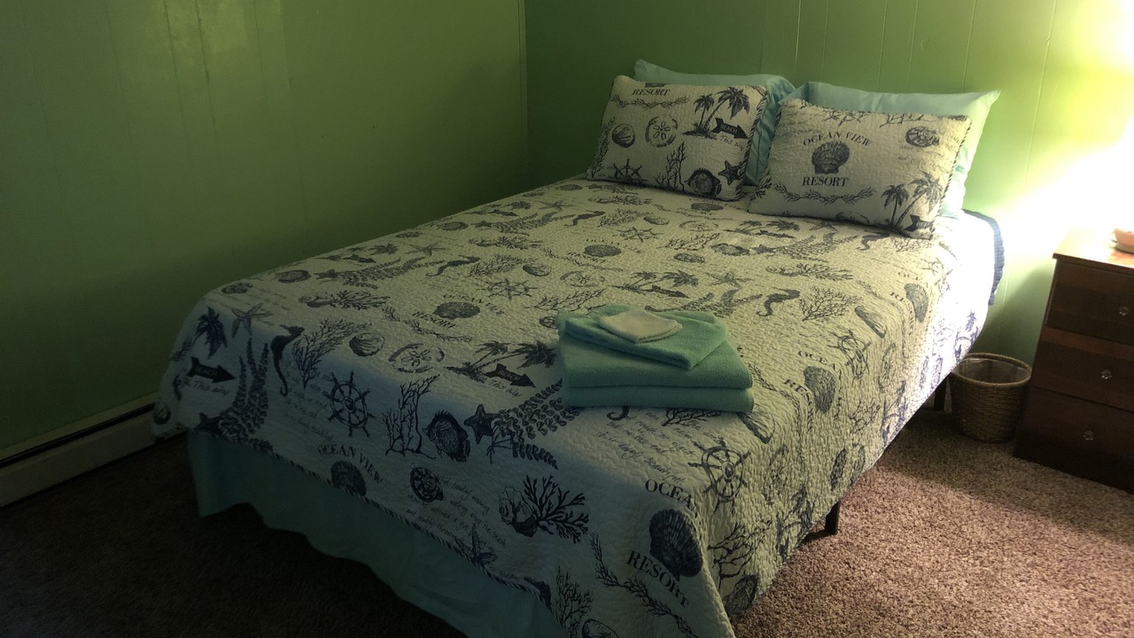 Photo of Bedroom in Cottage Line