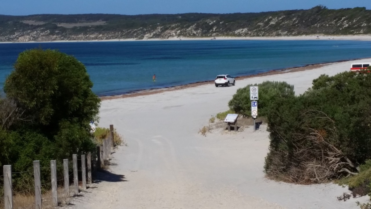 Photo of Others in Emu Bay