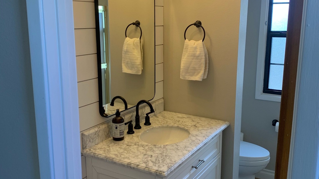 Photo of Bathroom in Circleville