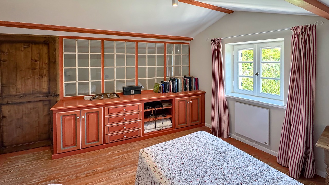 Photo of Bedroom in Le Garn