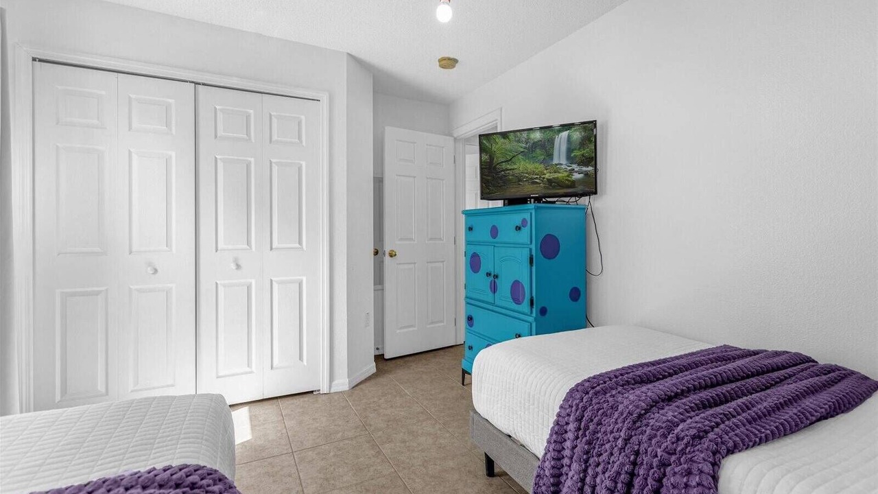 Photo of Bedroom in Lake Berkley