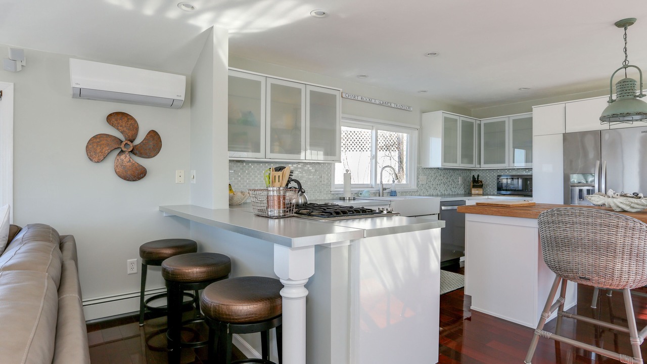 Photo of Others in Pocasset