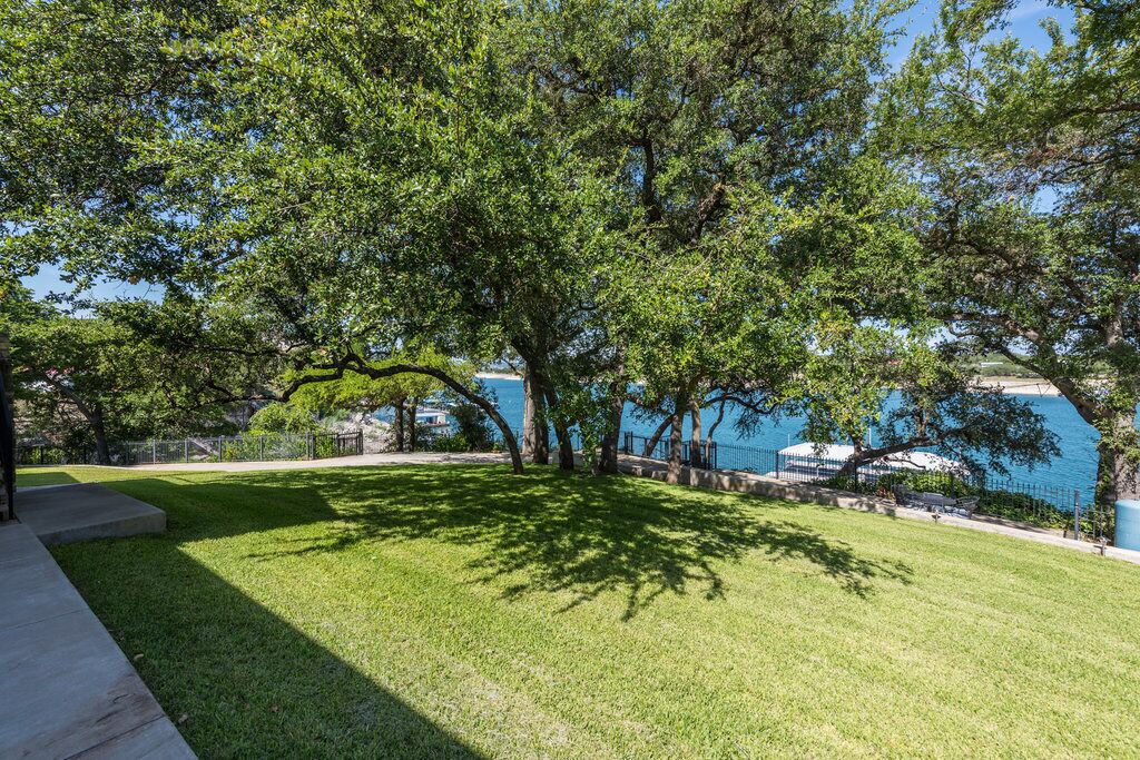 Photo of Outdoor in Briarcliff