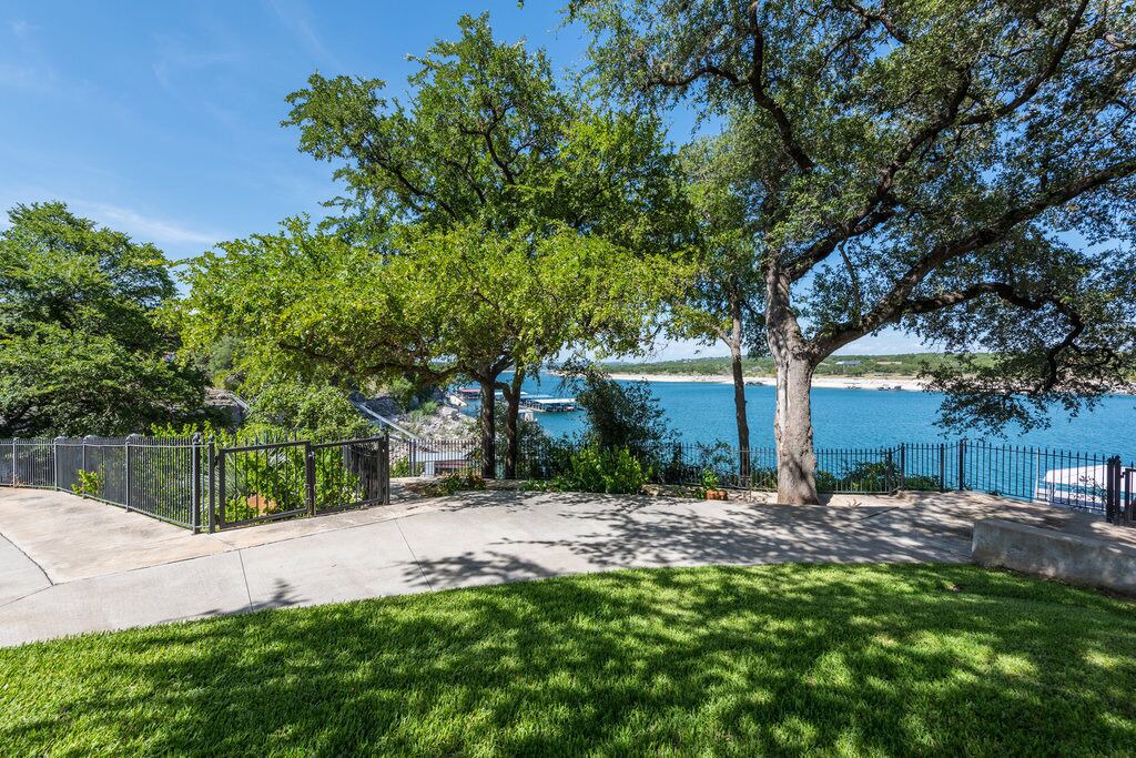 Photo of Outdoor in Briarcliff