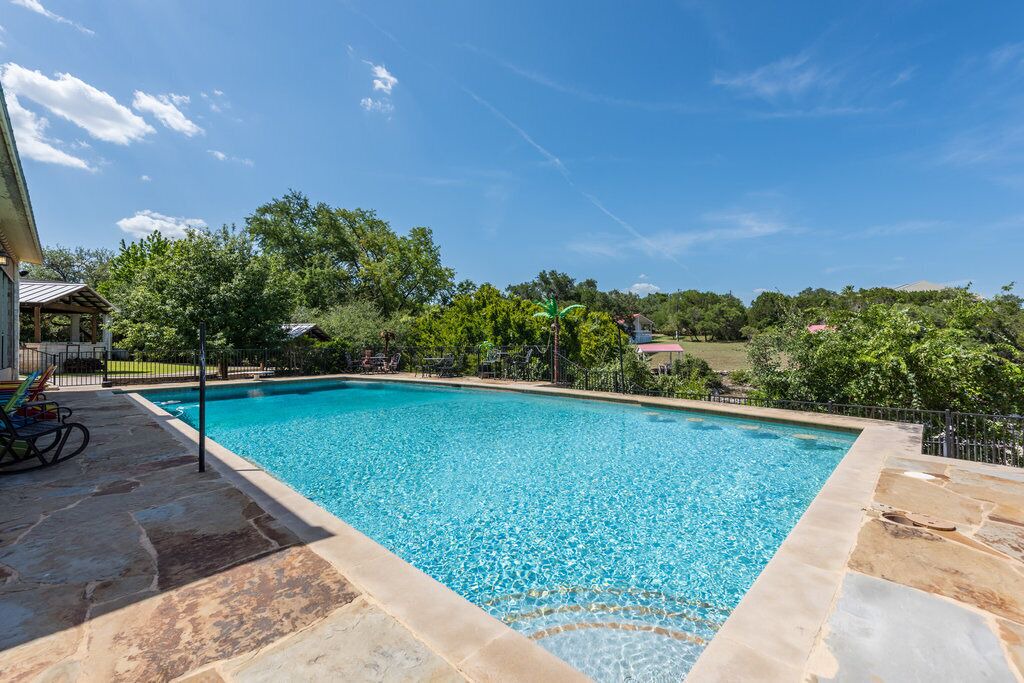 Photo of Outdoor in Briarcliff