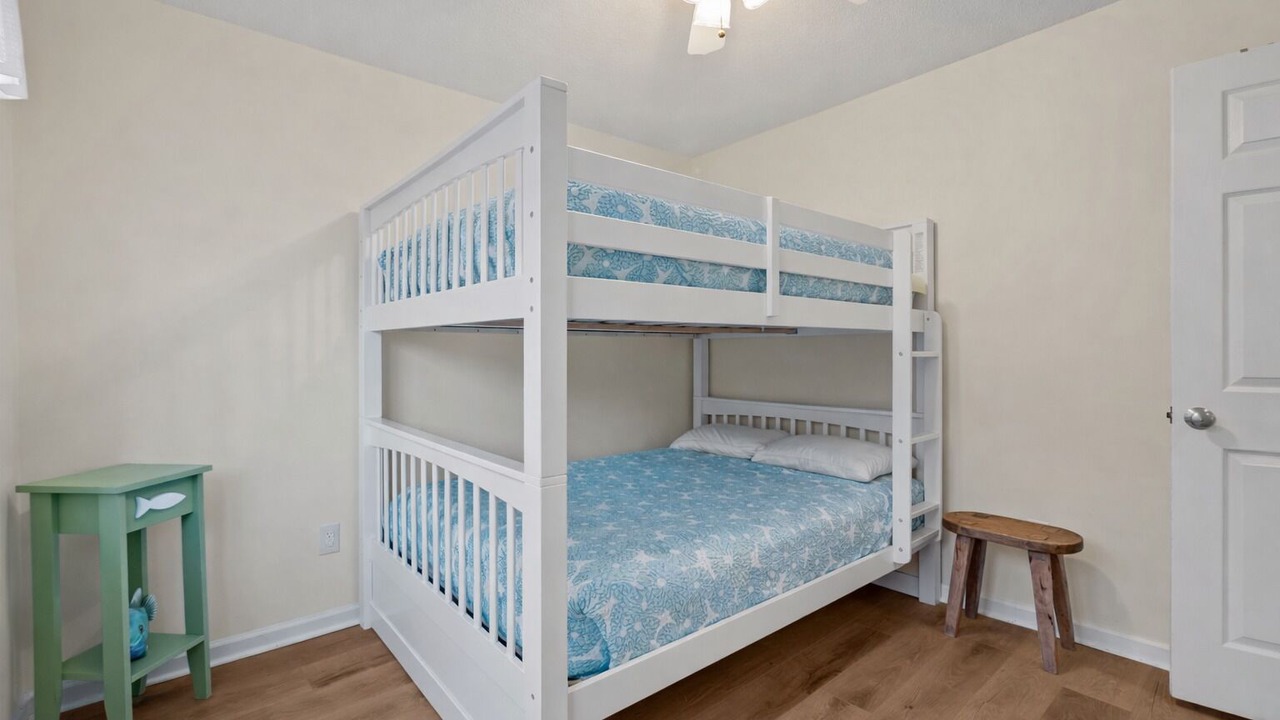 Photo of Bedroom in Emerald Isle