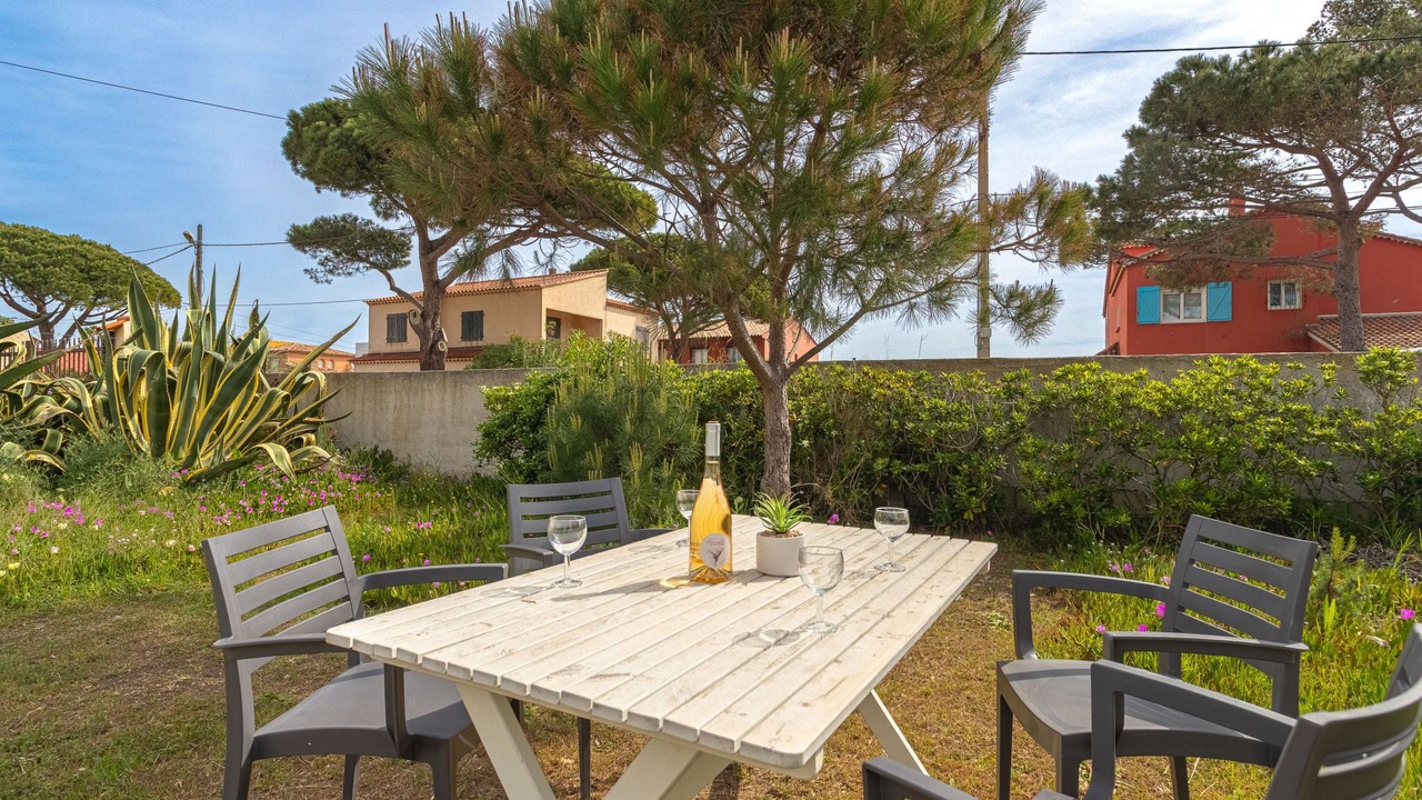 Photo of Outdoor in Hyeres