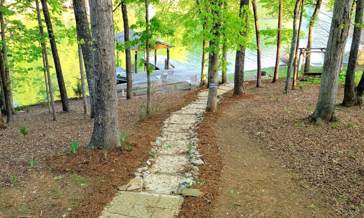 Photo of Outdoor in Moneta