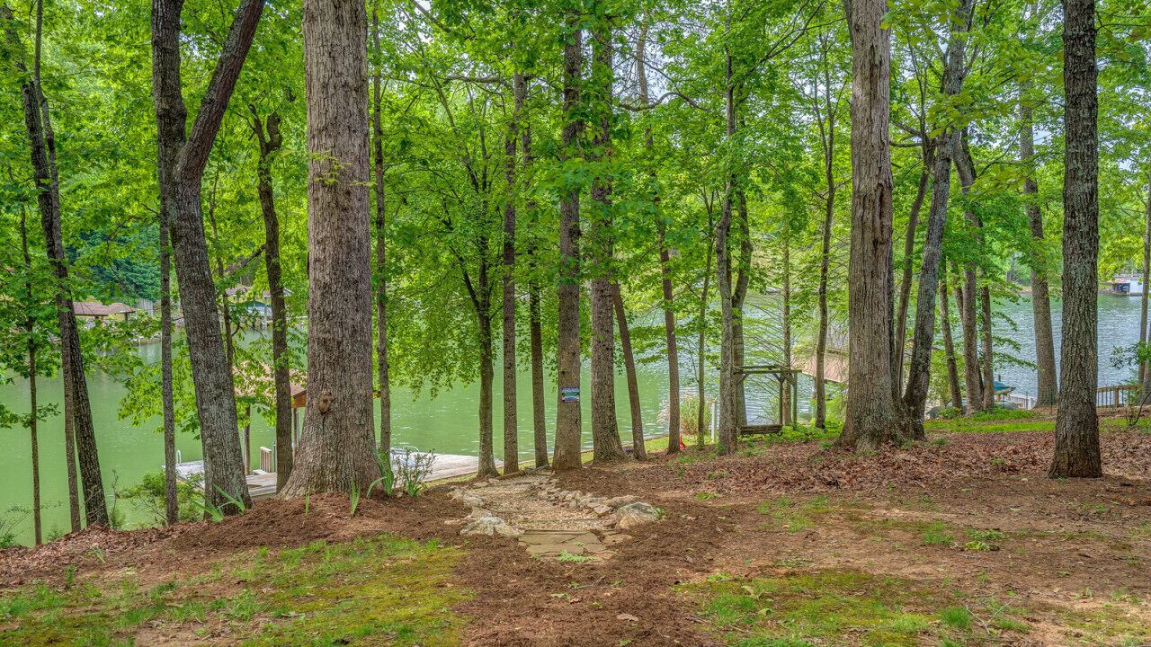 Photo of Outdoor in Moneta