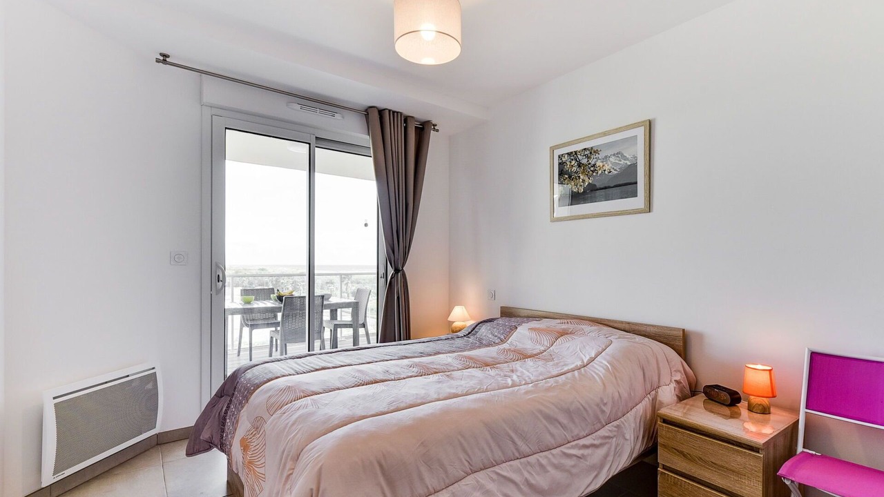 Photo of Bedroom in Sainte-Marie-Plage