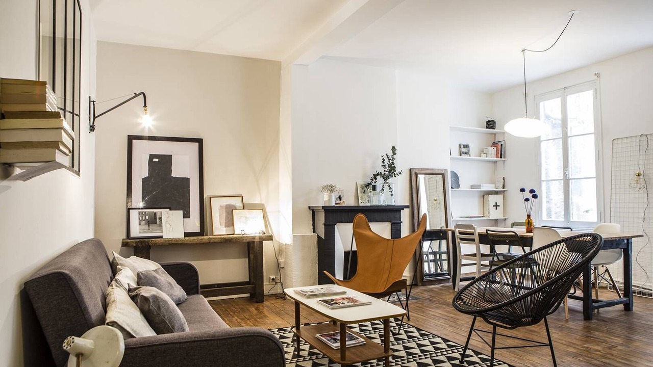 Photo of Livingroom in Hotel de Ville - Quinconces