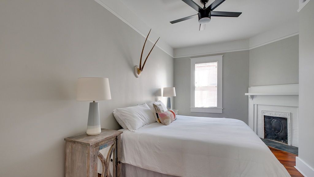 Photo of Bedroom in Thomas Square