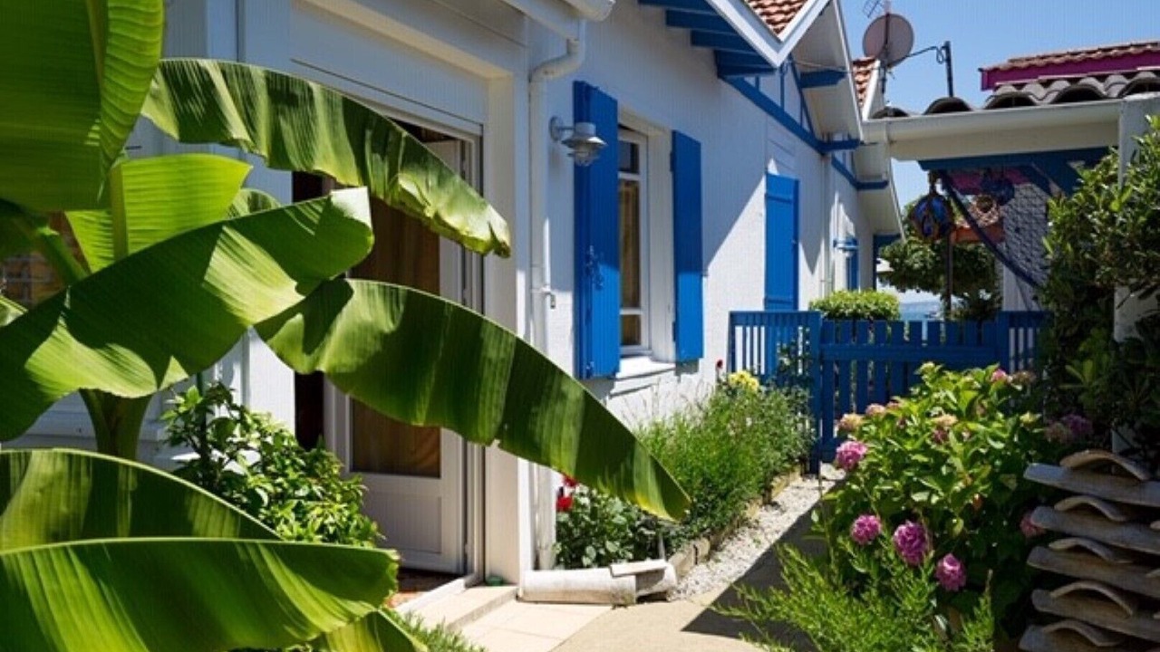 Photo of Outdoor in Le Canon