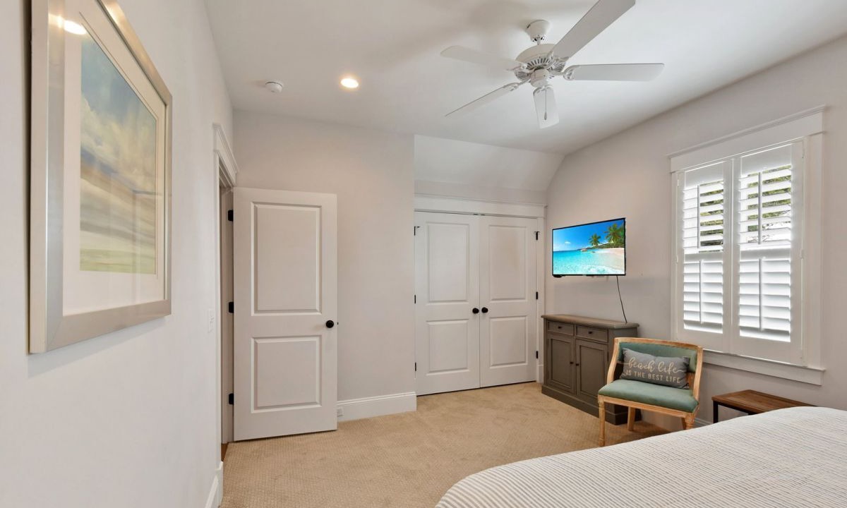 Photo of Bedroom in Jekyll Island