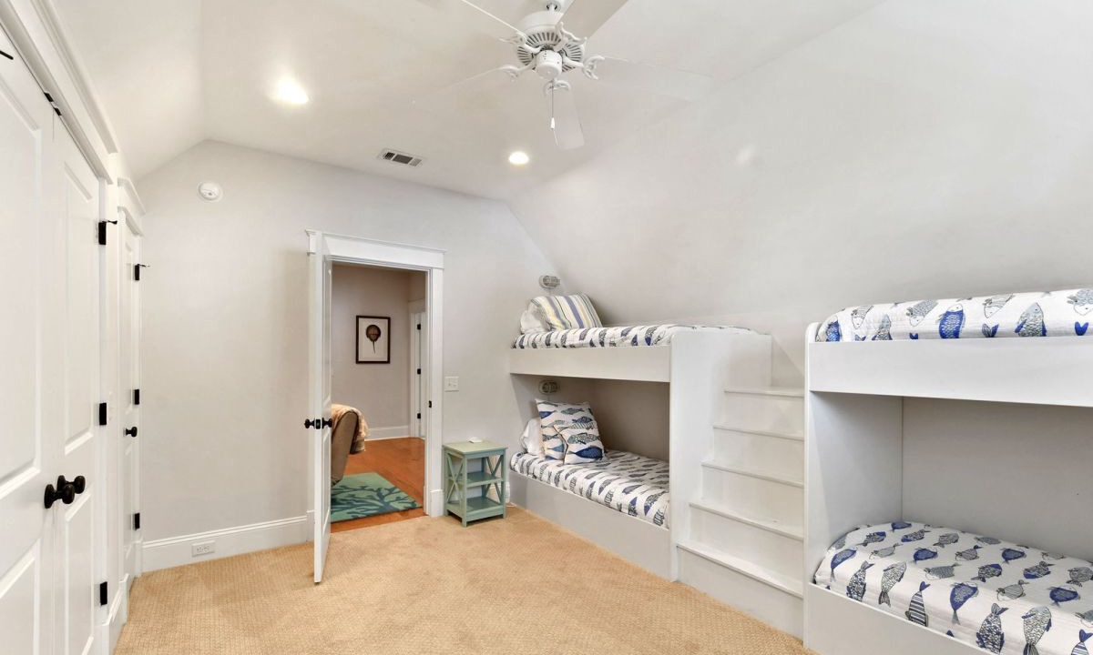 Photo of Bedroom in Jekyll Island