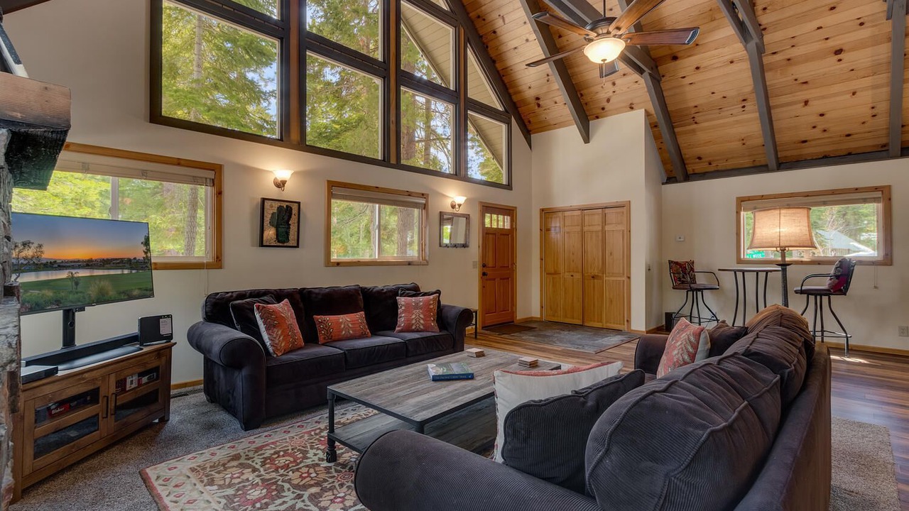 Photo of Livingroom in Ridgewood