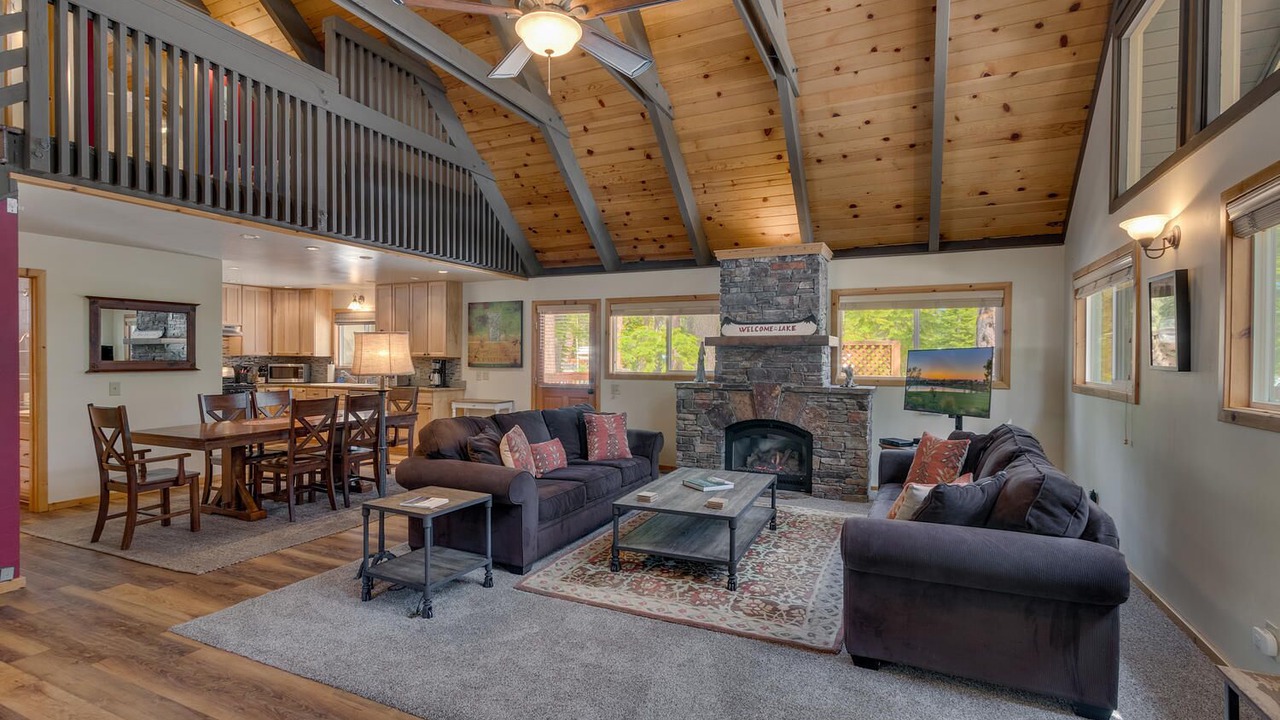 Photo of Livingroom in Ridgewood