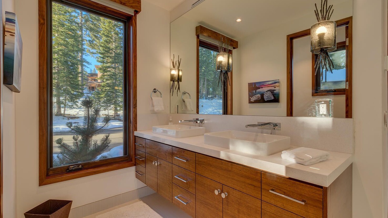 Photo of Bathroom in Ponderosa Palisades