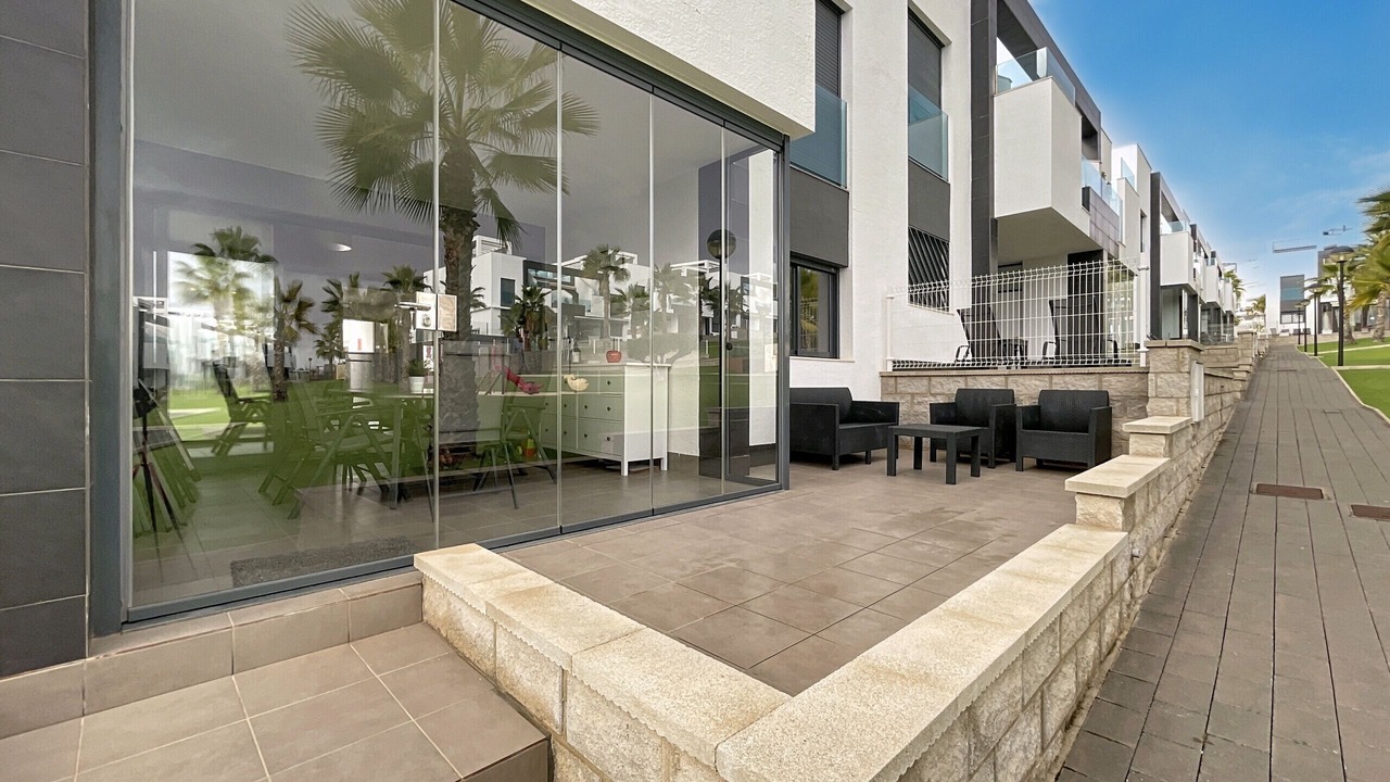 Photo of Patio Balcony in Los Altos