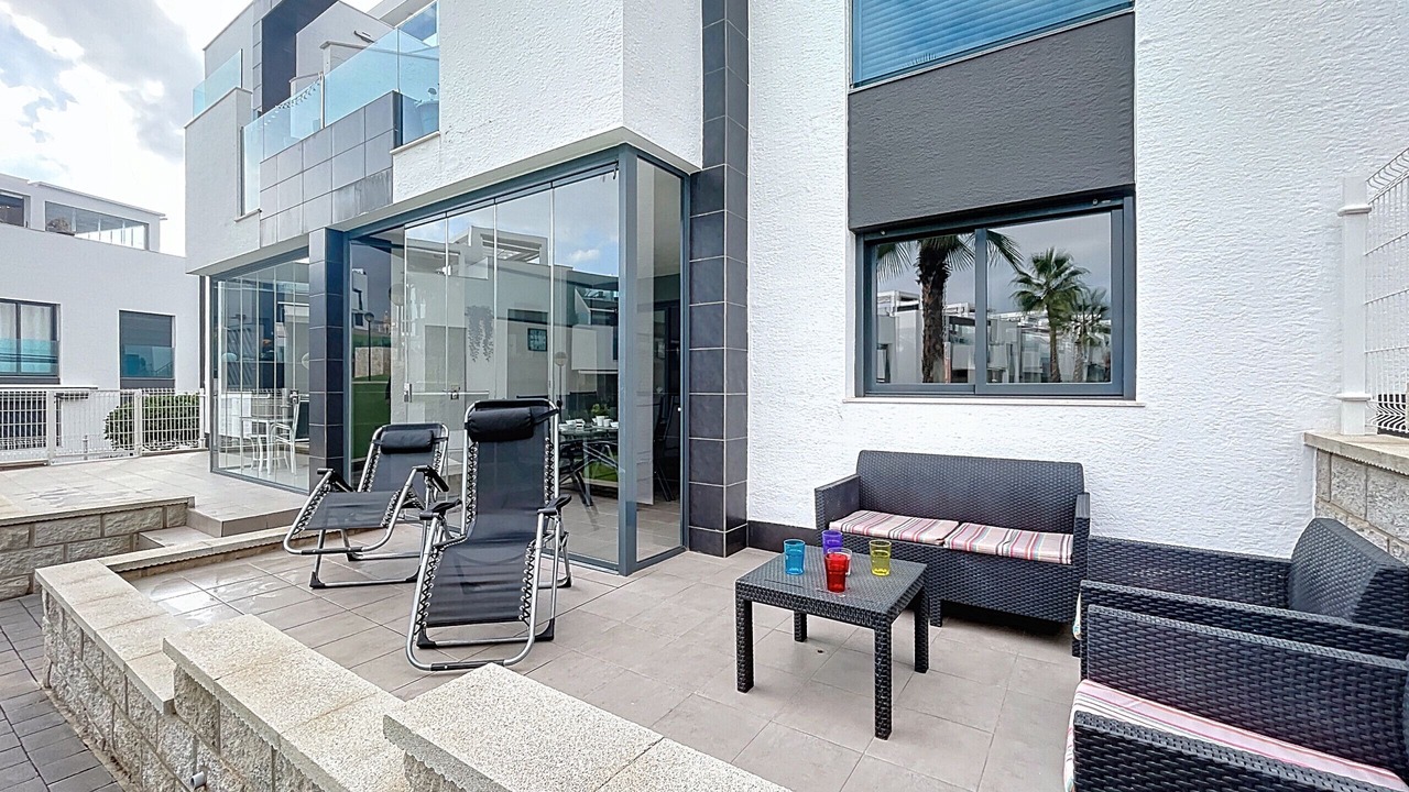 Photo of Patio Balcony in Los Altos