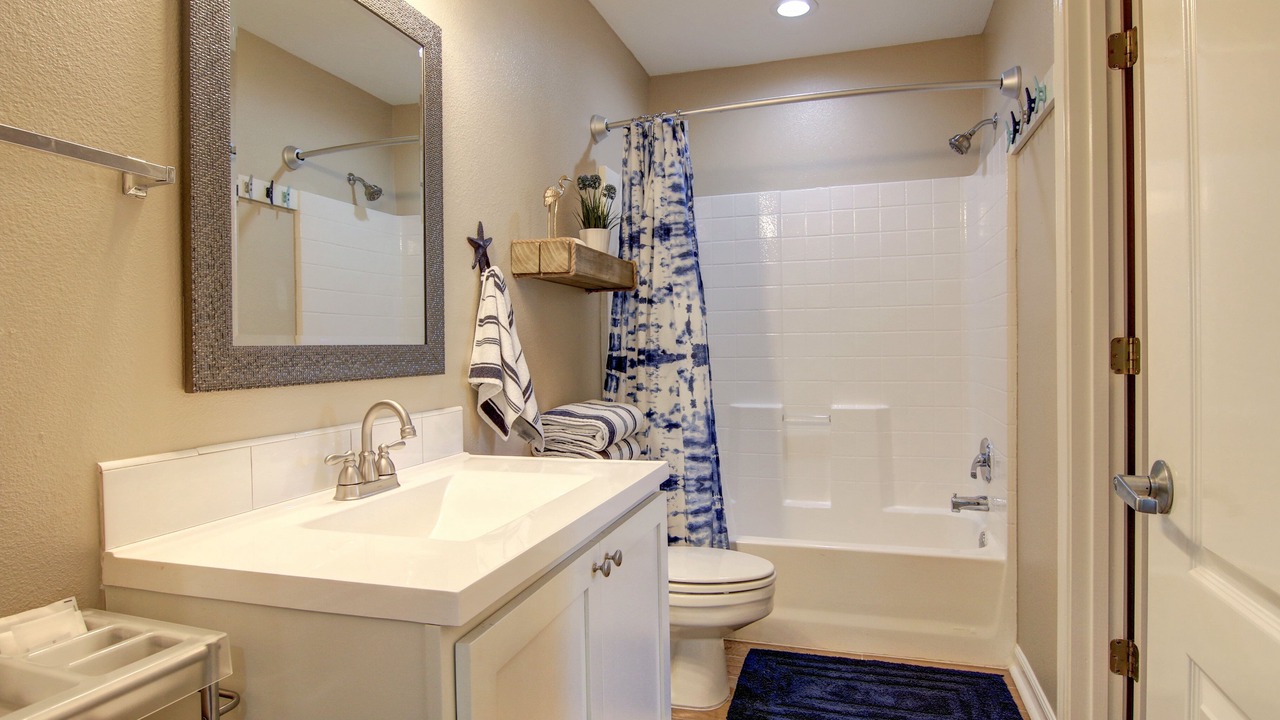 Photo of Bathroom in Port Aransas
