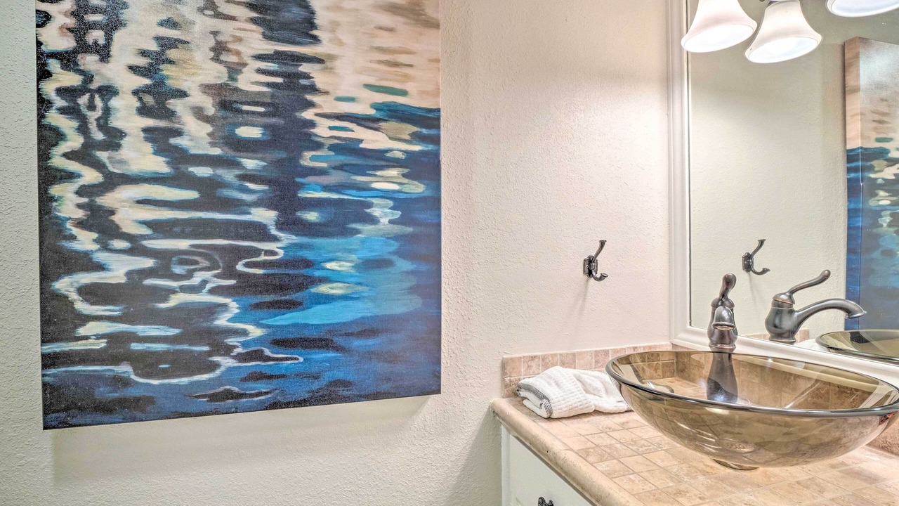 Photo of Bathroom in Horseshoe Bay
