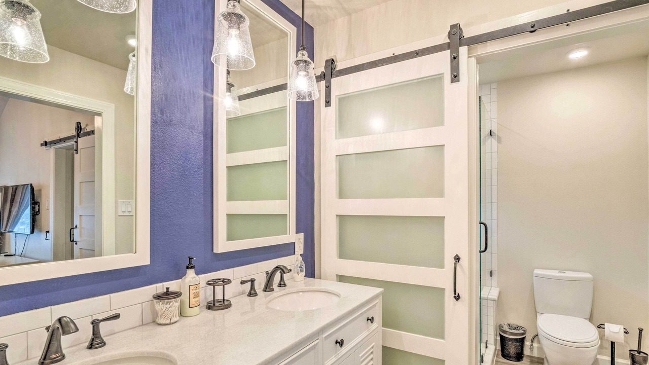 Photo of Bathroom in Horseshoe Bay