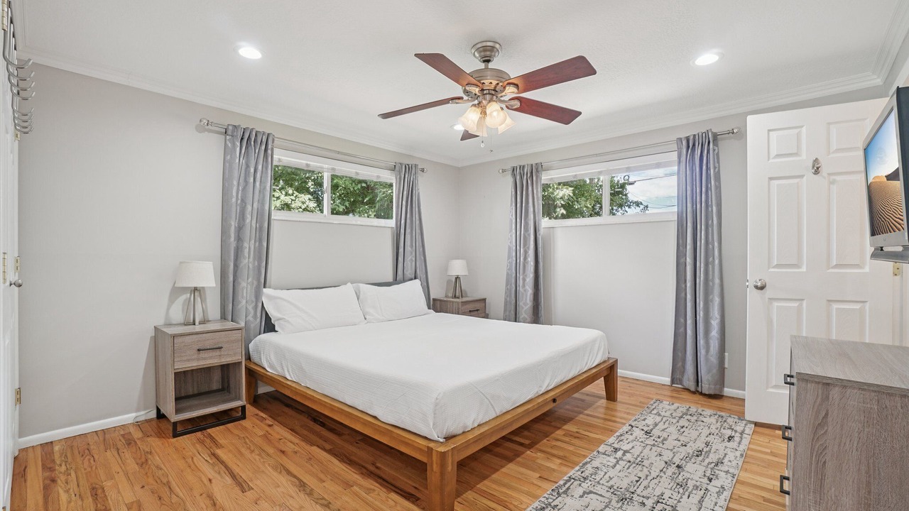 Photo of Bedroom in Holladay