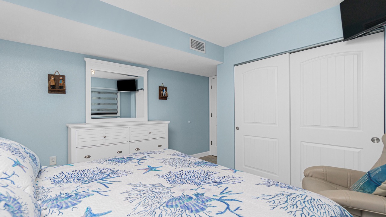 Photo of Bedroom in Englewood