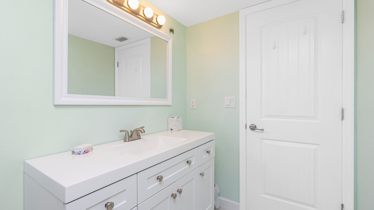 Photo of Bathroom in Englewood