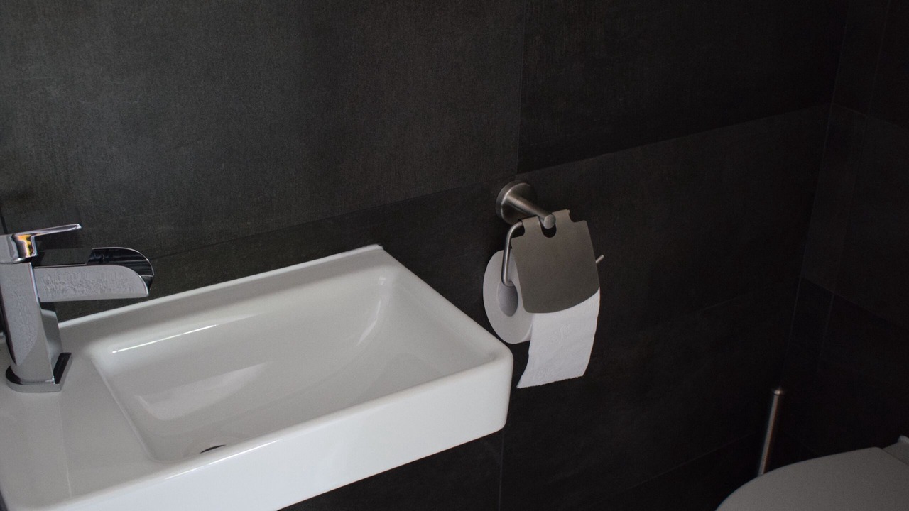 Photo of Bathroom in Marina