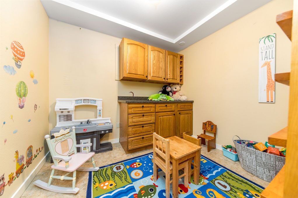 Photo of Others in Grapeview