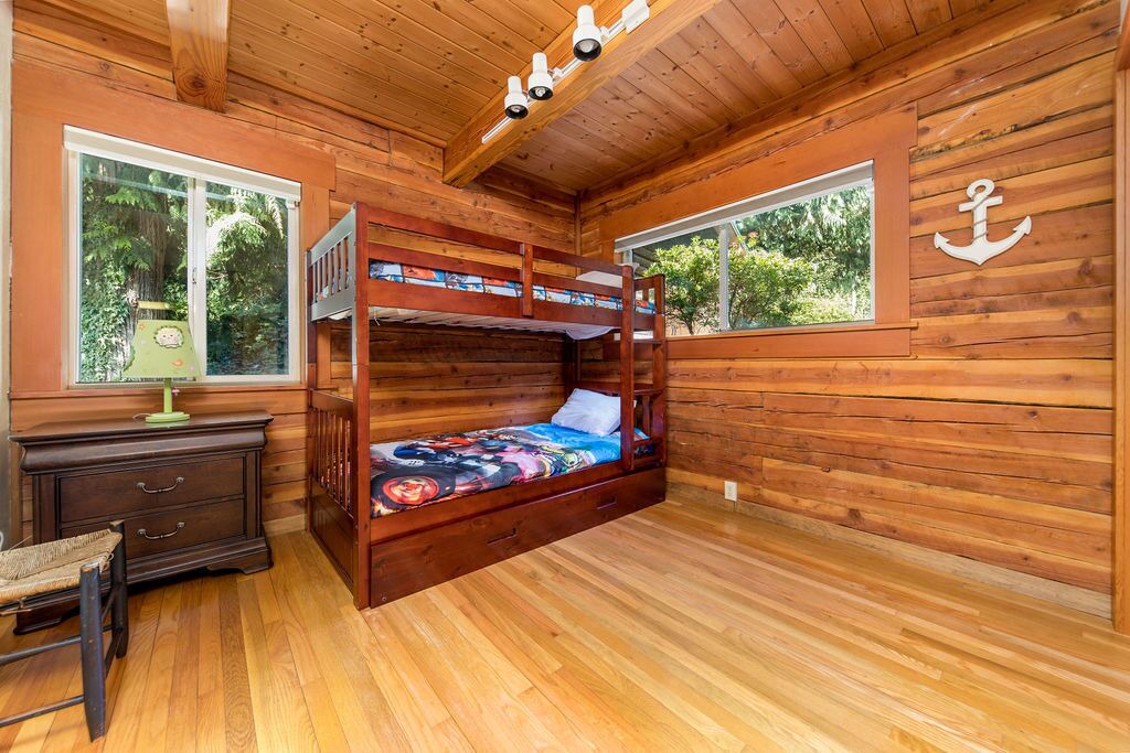 Photo of Others in Grapeview