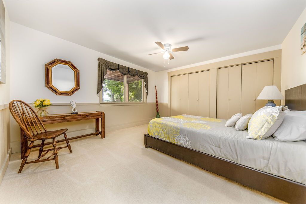 Photo of Others in Grapeview