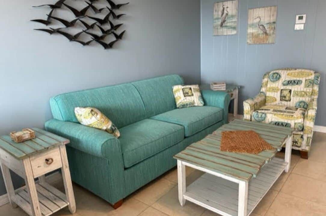 Photo of Livingroom in Englewood