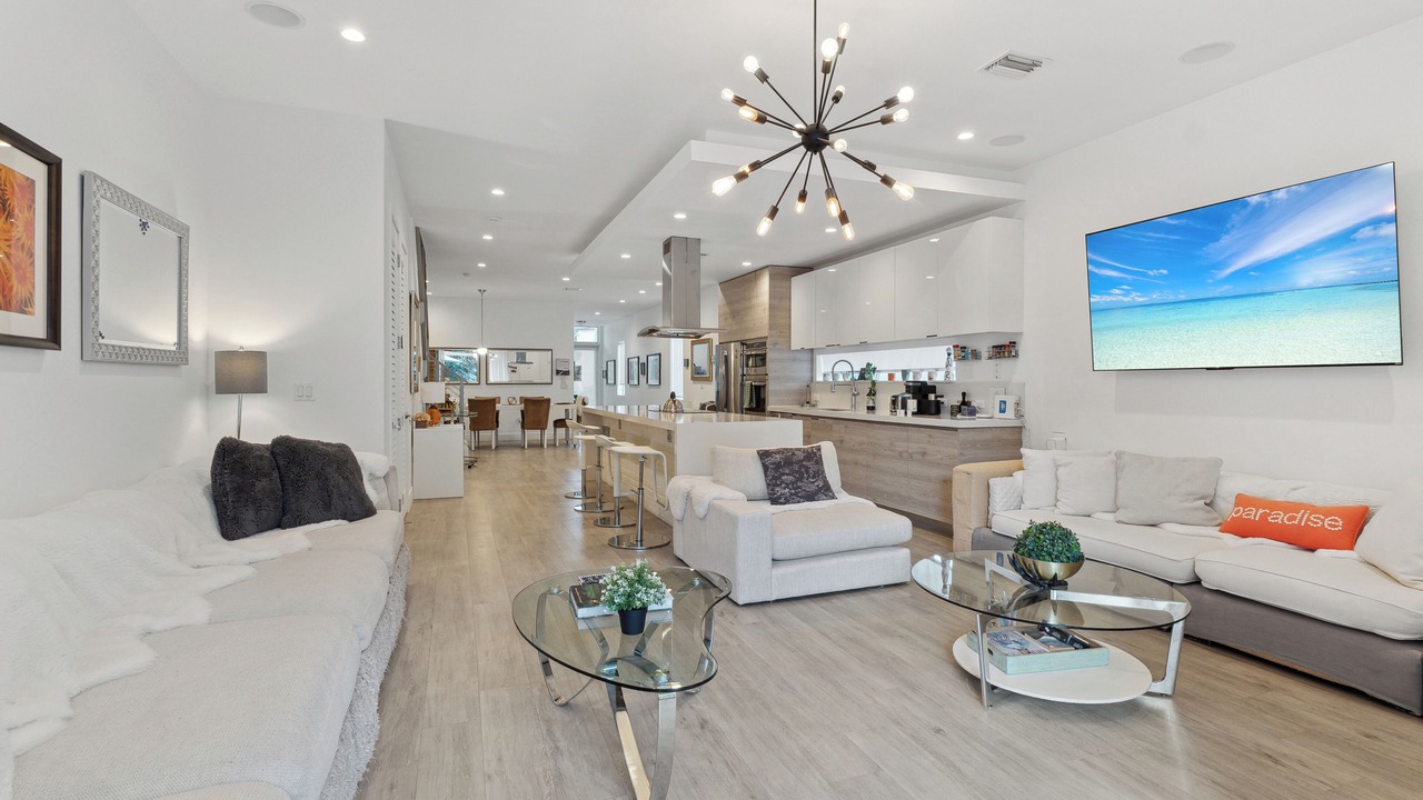Photo of Livingroom in Coral Way